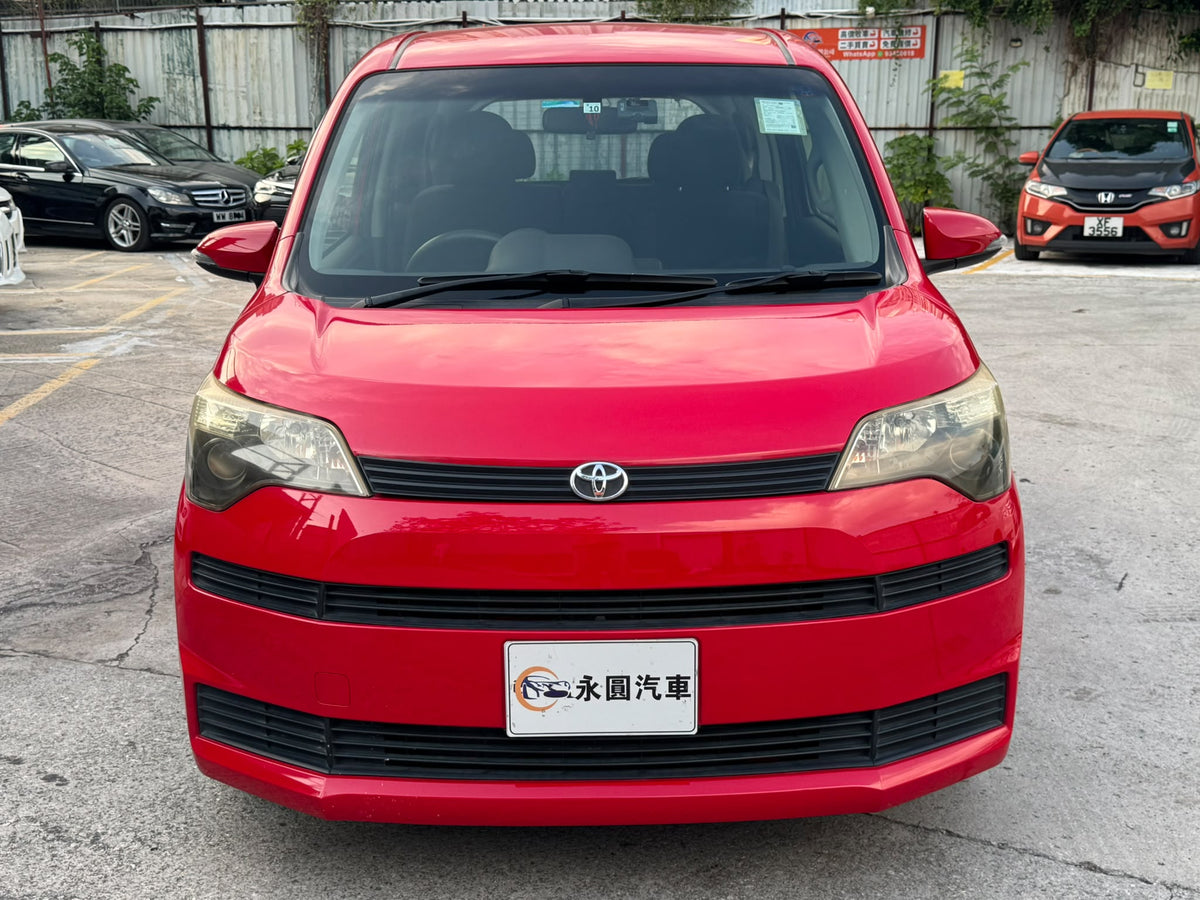 TOYOTA SPADE 2012