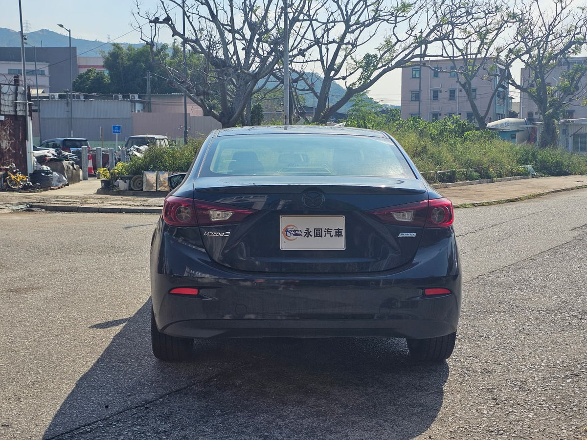 MAZDA 3 2016