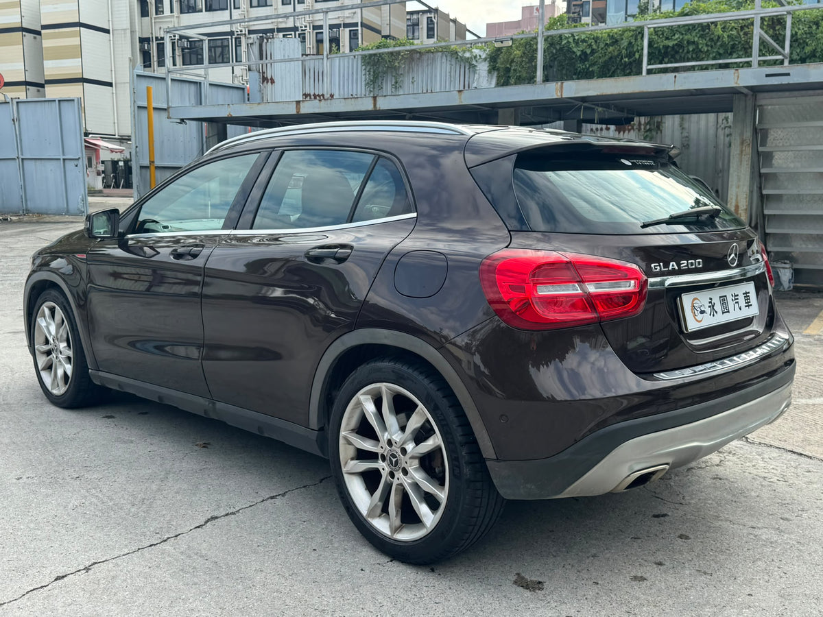 BENZ GLA200 2014