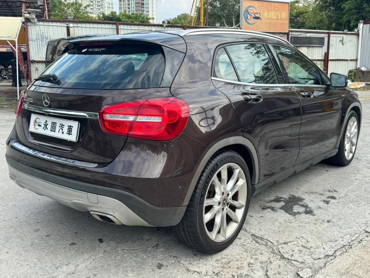 BENZ GLA200 2014
