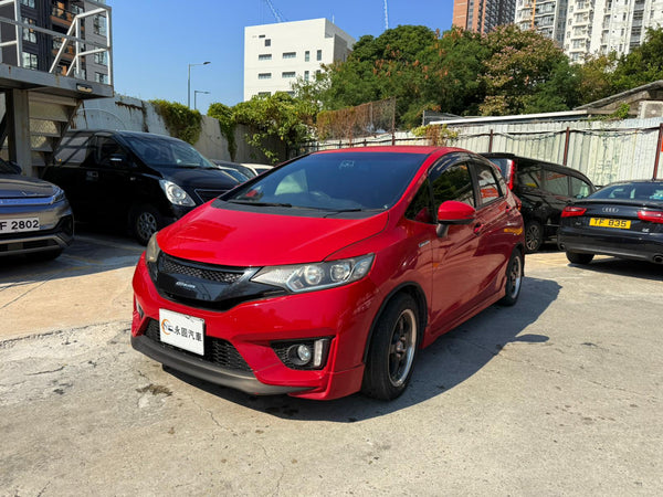 Honda Fit Hybird GP5 S 2013