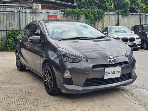 2013 Toyota Prius Aqua