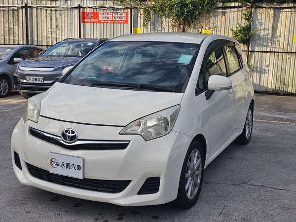 Toyota Ractis 2011