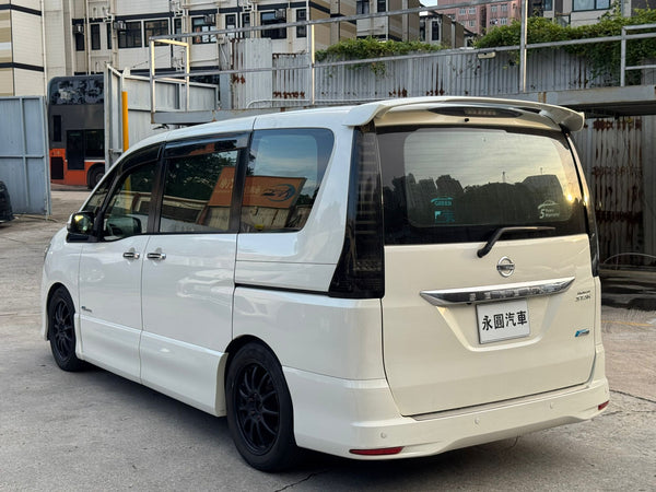 2013 Nissan Serena C26