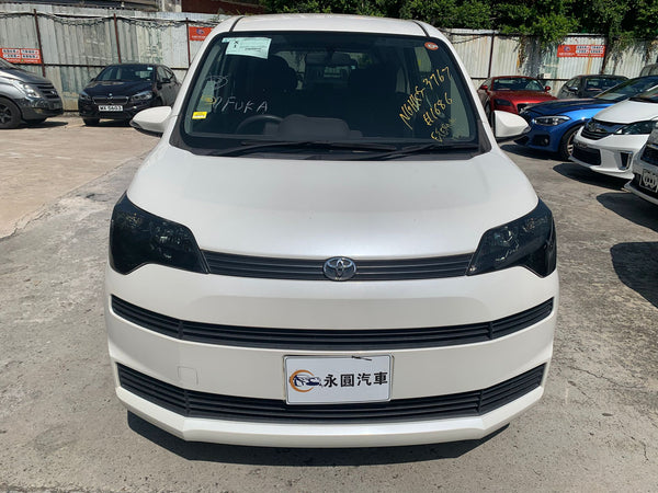 Toyota Spade 2015