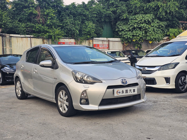 Toyota Prius C Aqua 2012