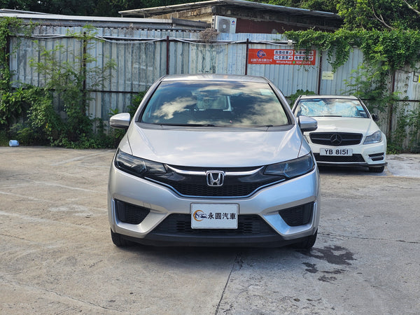 2016 Honda Fit Hybird GP5