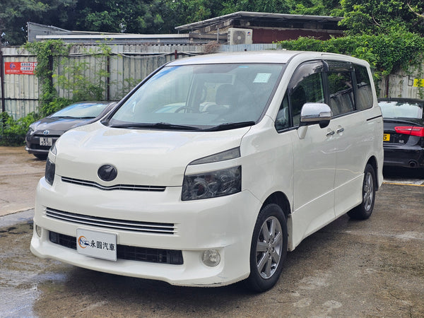 2009 Toyota Voxy