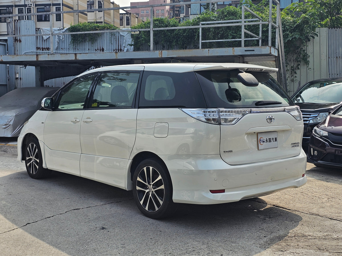 2013 Toyota Previa