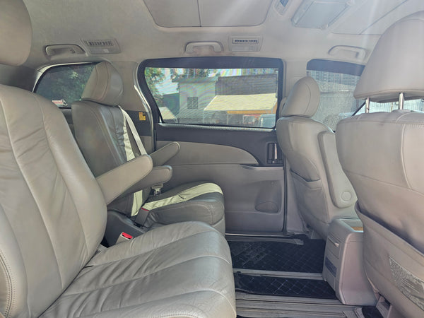 Toyota Previa GL 2011