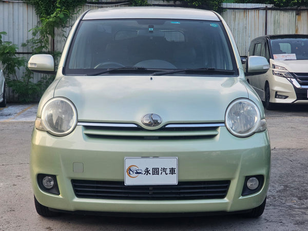 2009 Toyota Sienta