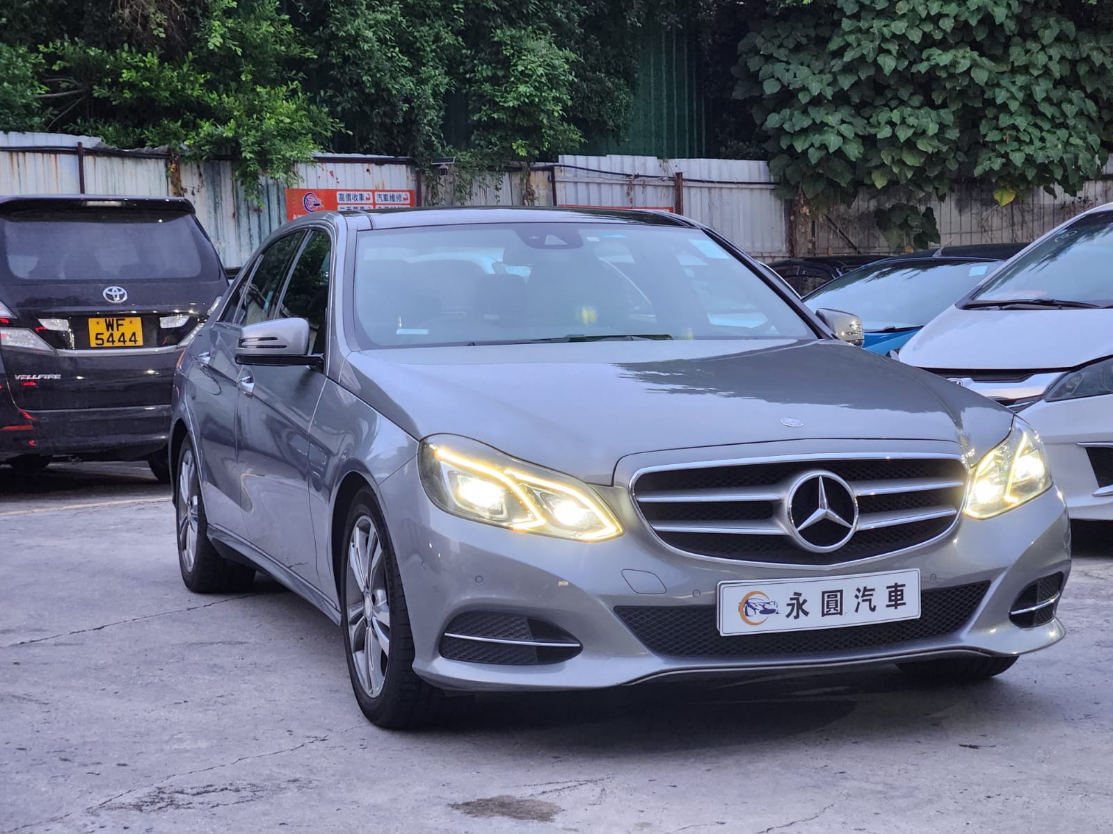 Mercedes Benz E200 FACELIFT 2014