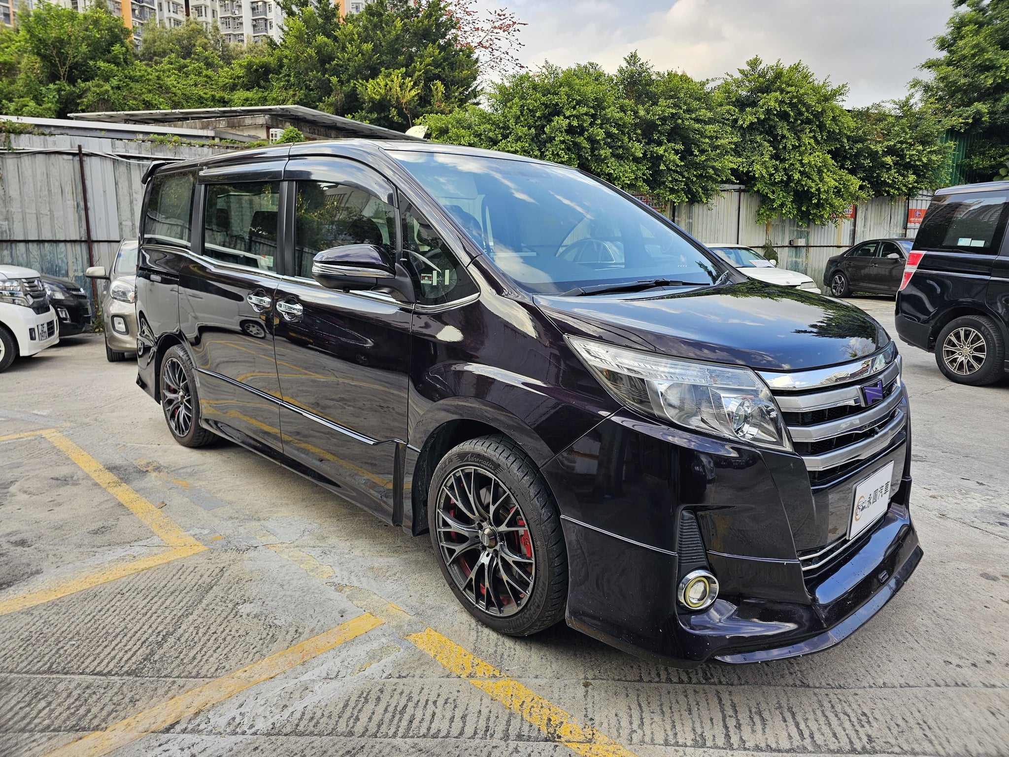 2016 Toyota Noah