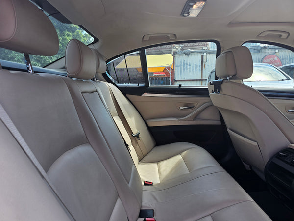 2013 BMW 520i F10