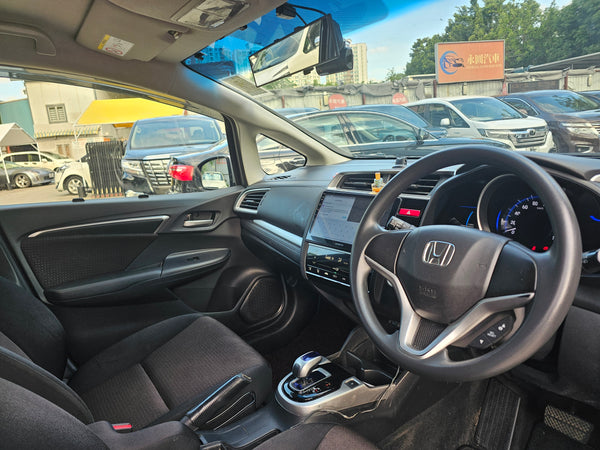 2016 Honda Fit Hybird GP5