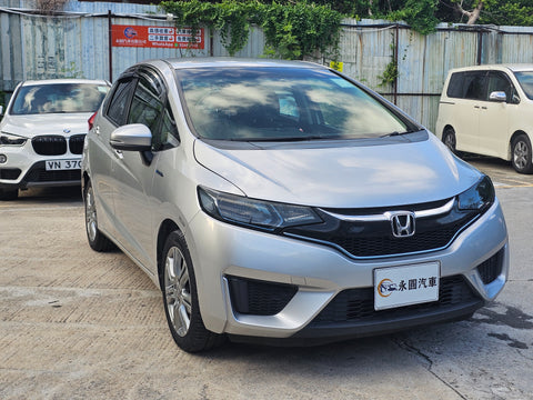 2016 Honda Fit Hybird GP5