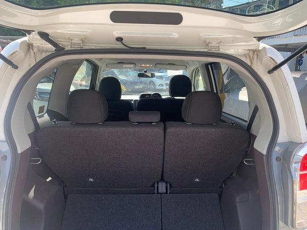Toyota Spade 2015
