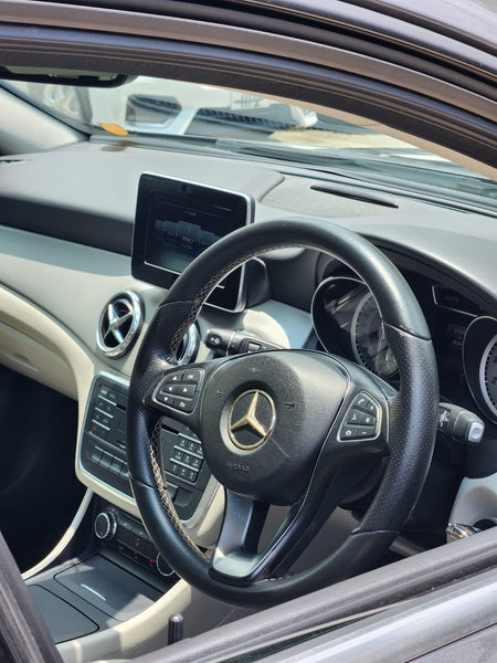 Benz GLA200