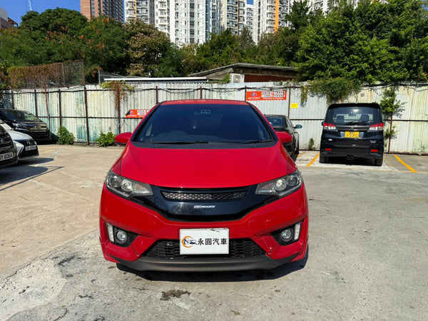 Honda Fit Hybird GP5 S 2013
