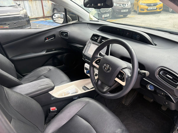 Toyota Prius Hybird 2016