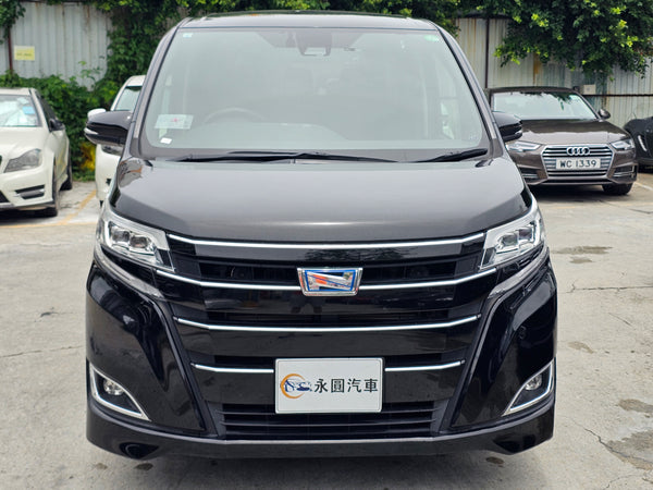 2019 Toyota Noah Hybird
