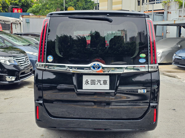 2019 Toyota Noah Hybird