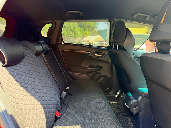 Honda Fit Hybird GP5 S 2013