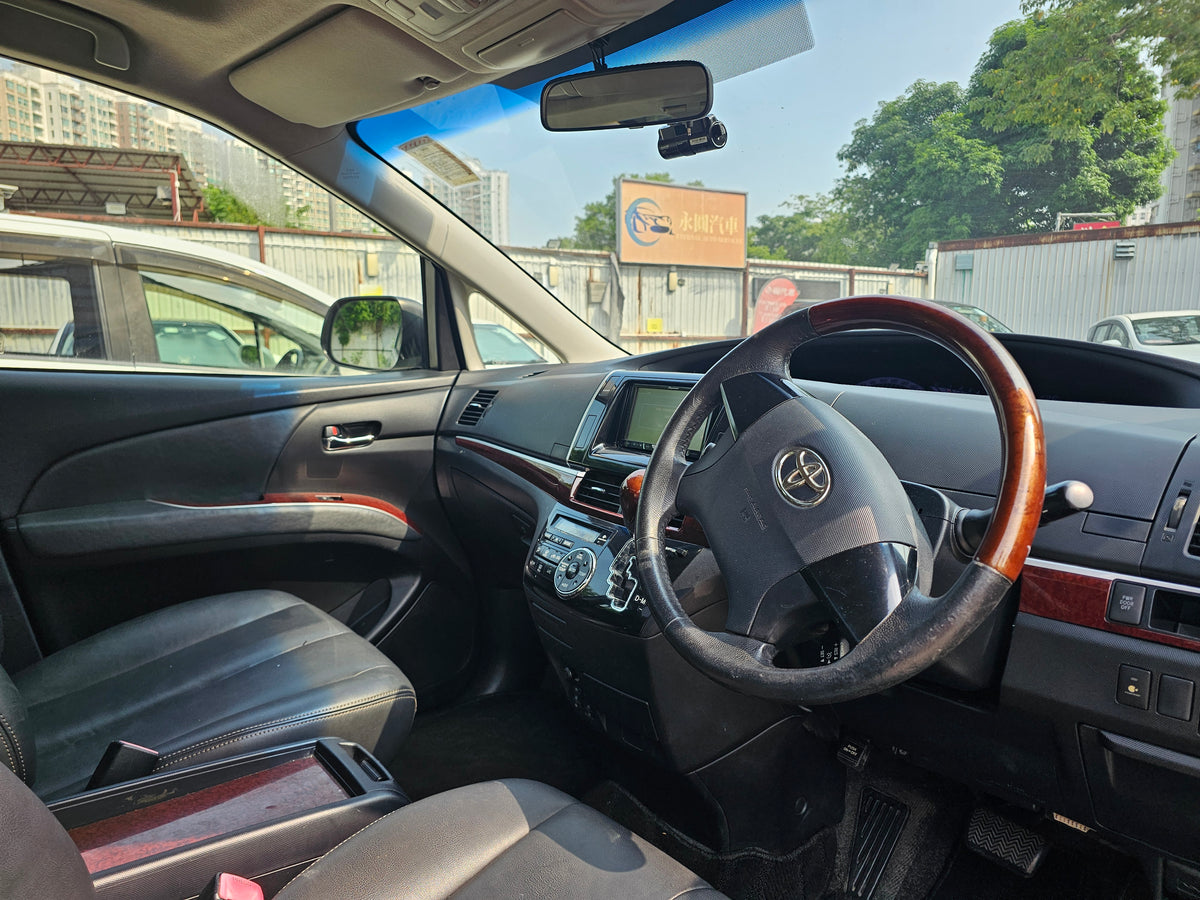 2013 Toyota Previa
