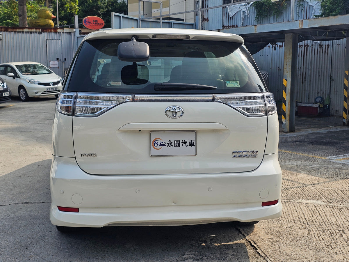2013 Toyota Previa