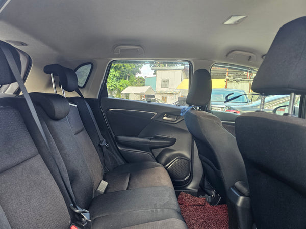 2016 Honda Fit Hybird GP5