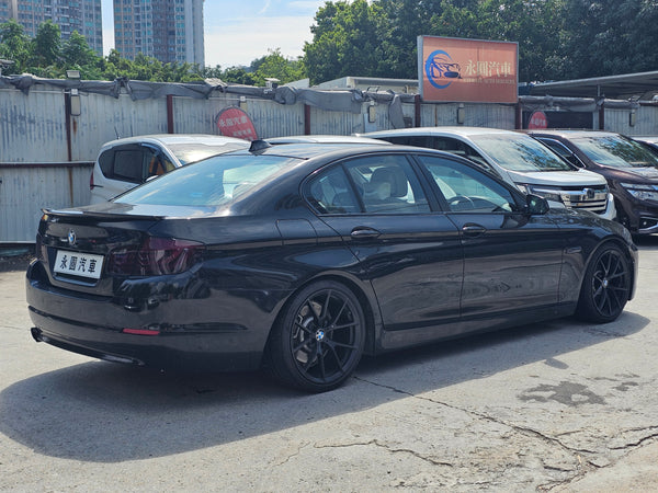 2013 BMW 520i F10