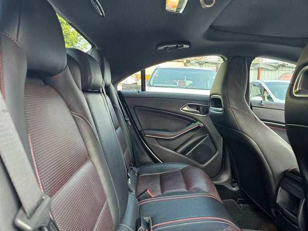 Benz CLA200