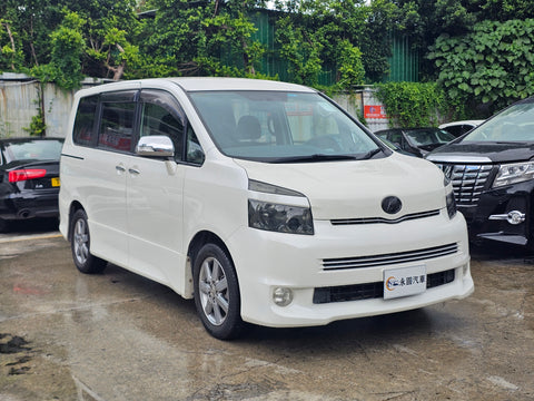 2009 Toyota Voxy