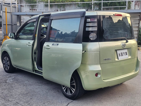 2009 Toyota Sienta