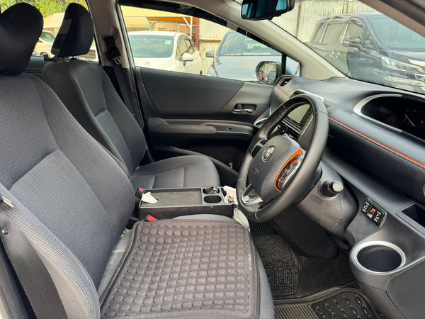 2018 Toyota Sienta Hybird