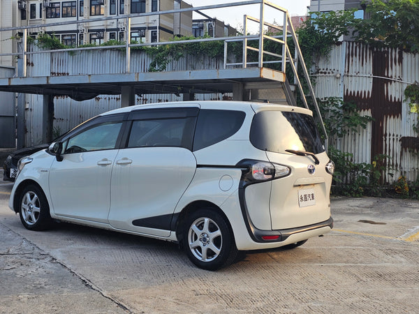 2016 Toyota Sienta Hybird