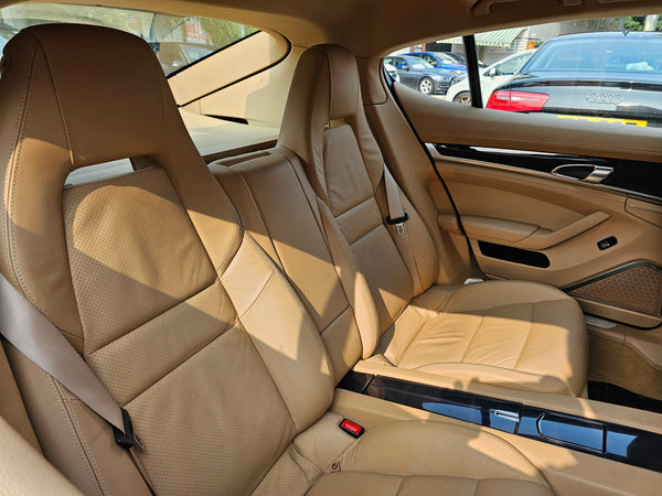 2010 Porsche Panamera 4S