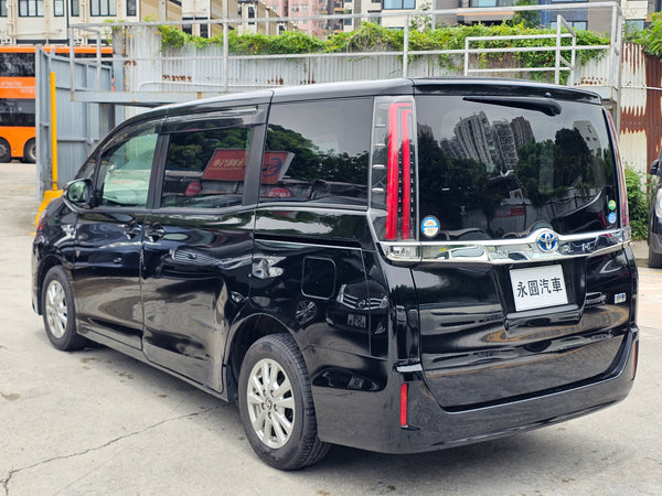 2019 Toyota Noah Hybird